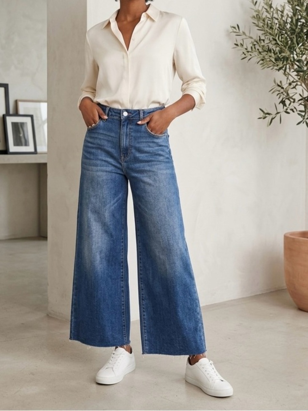 Risen Jeans High Rise Wide Leg Jeans Size 11/30